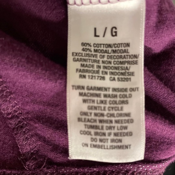 🔔3 FOR $25-Aeropostale purple shimmer lightweight shirt, SZ LRG batwing sleeves - Picture 8 of 9